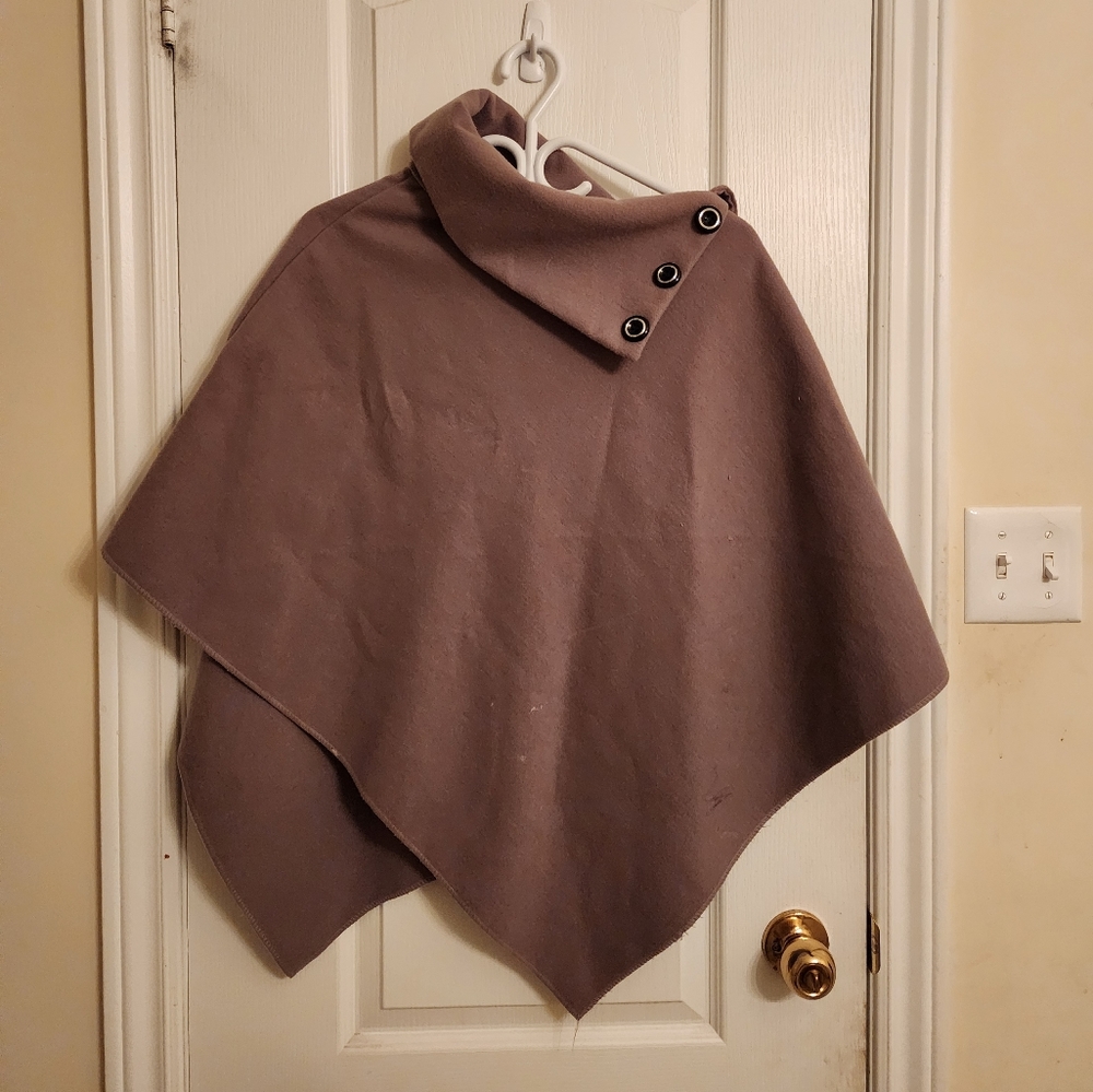European triangular coat